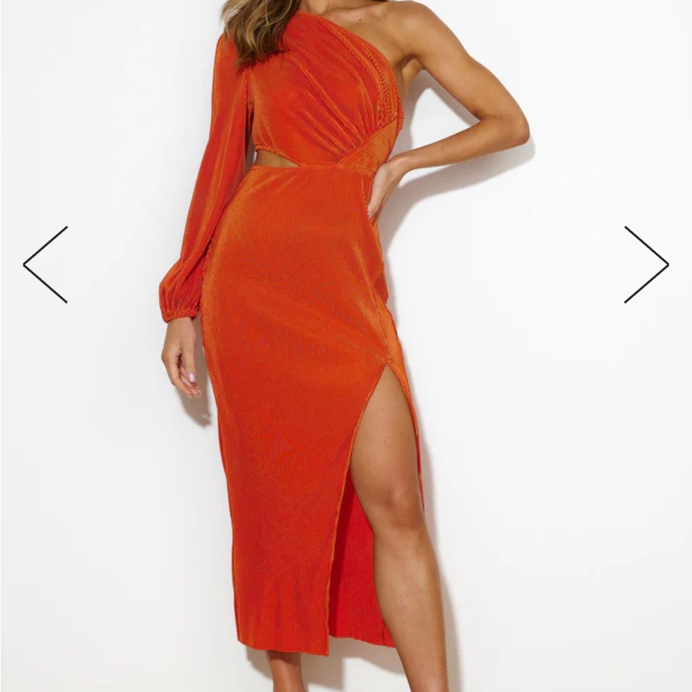 Hello Molly Midi Dress
